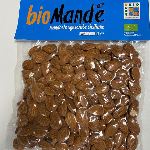 BIO Mandeln geschält 250gr.